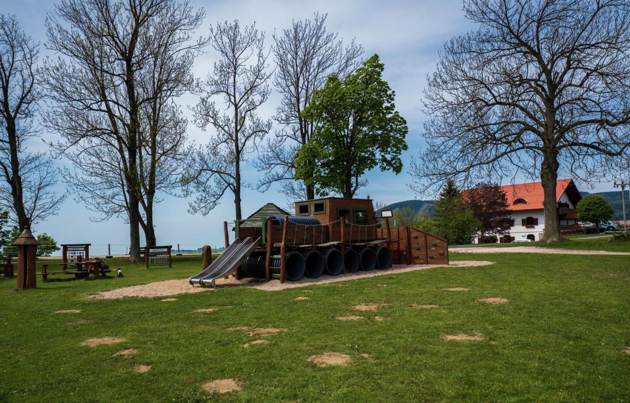 Strazne Chalet Exterior photo